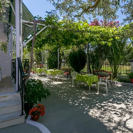 Panagiotas House Astris