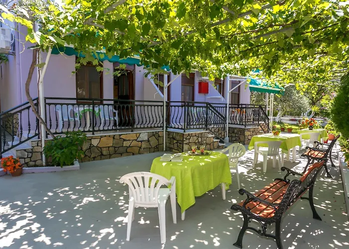 Panagiotas House أستريس