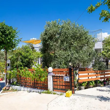 Apartment Panagiotas House Astris