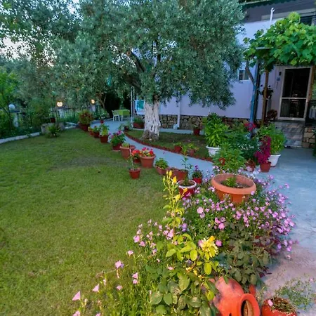 Panagiotas House * Astris